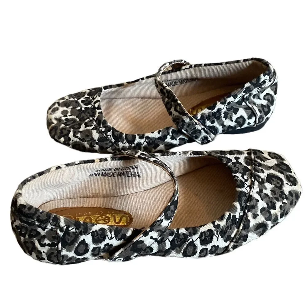 Shoes of Soul Canvas Leopard Mary Janes Size 8